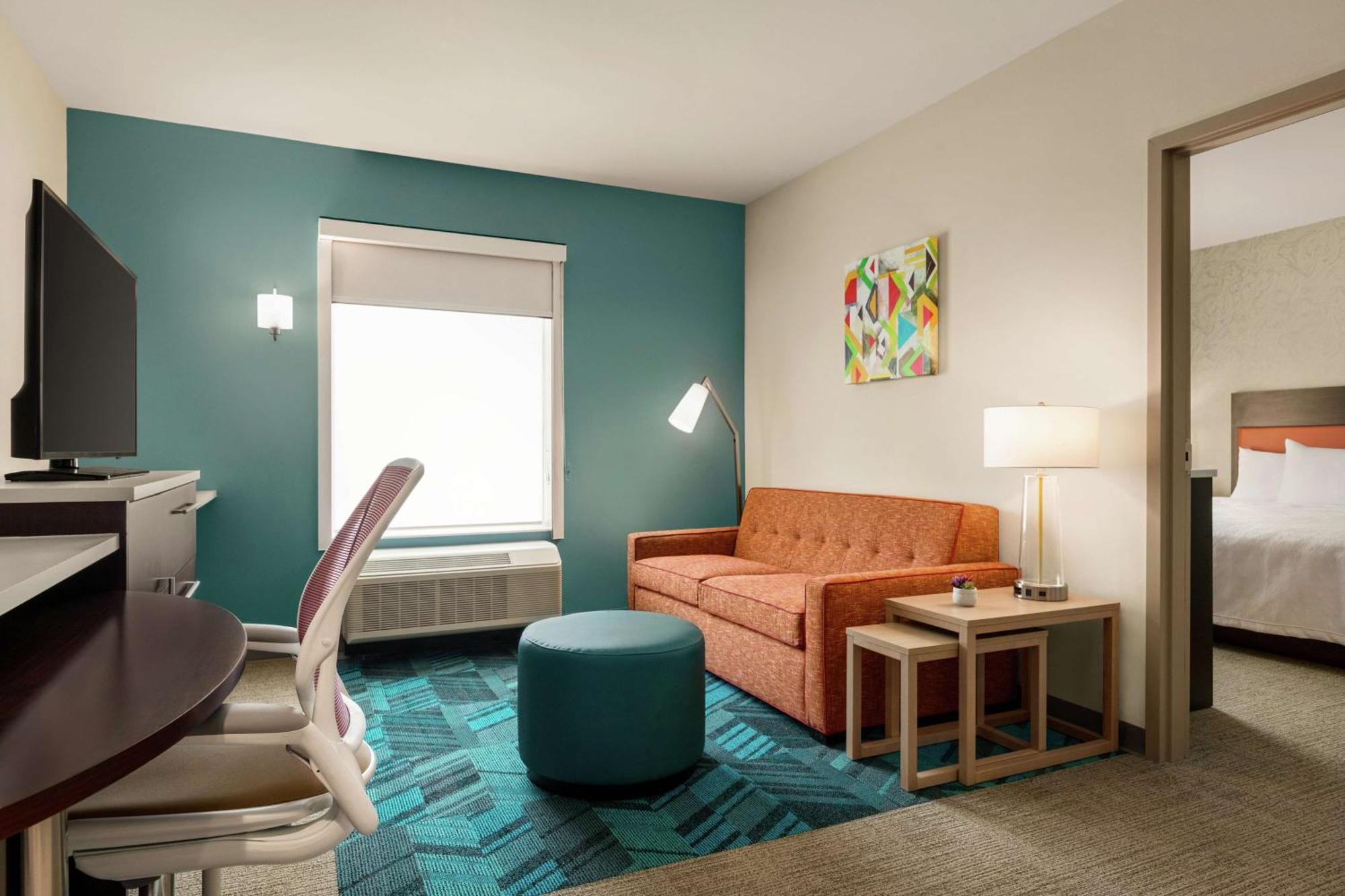 Home2 By Hilton North Stone Oak 3*